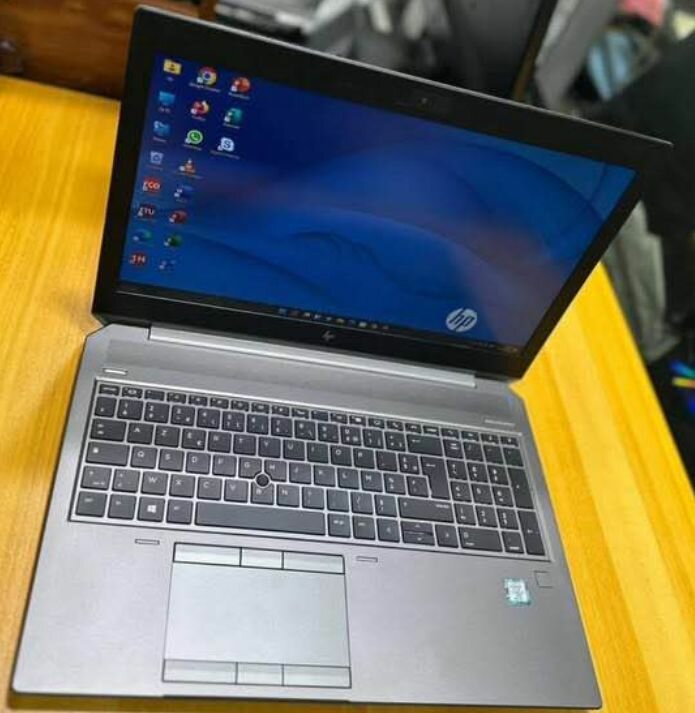 Ordinateur Portable HP Pro