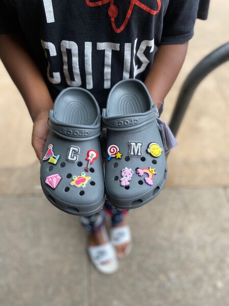 ICONIC CLASSIC CROCS