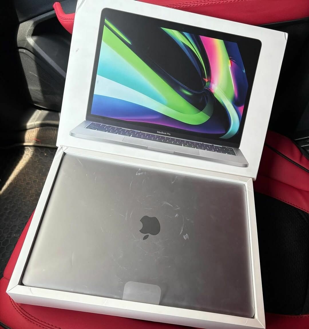 2020 13" MacBook Pro M1