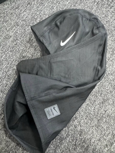 Nike Pro Therma-FIT Cagoule