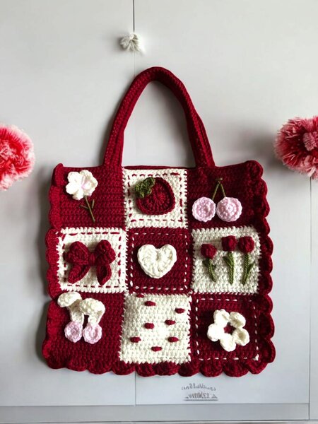 Crochet tote bag