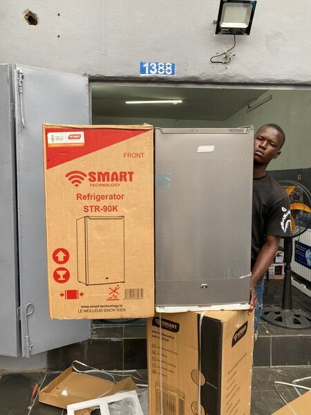 Réfrigérateur SMART STR-90K