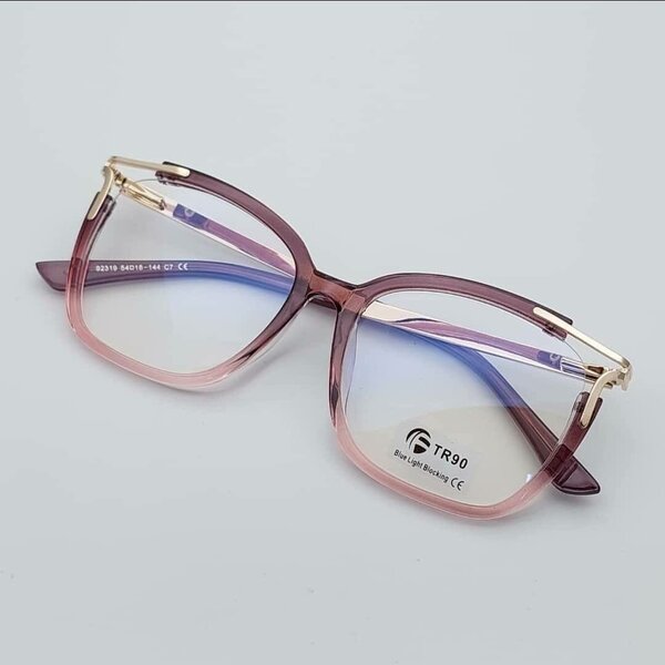 10.k avec le coffre dorigine