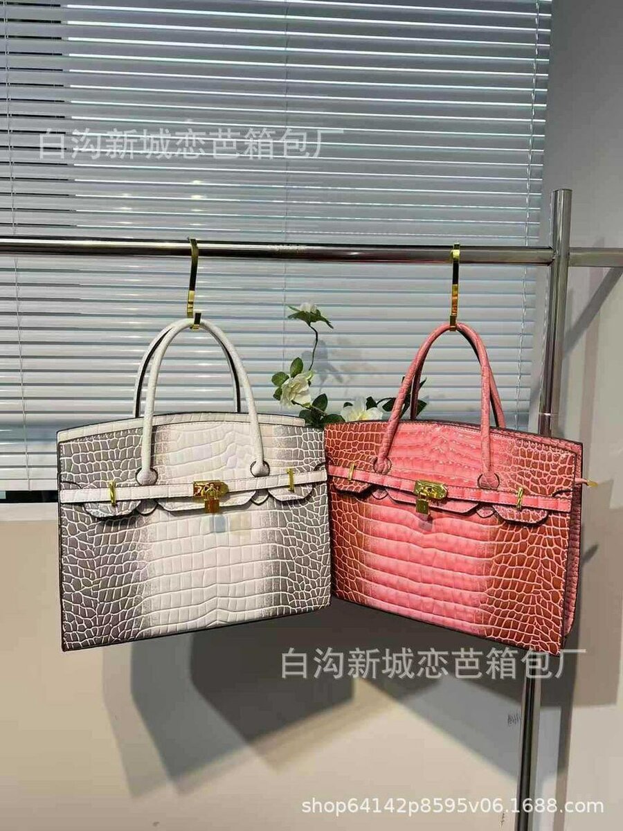 Sac élégant en cuir croco