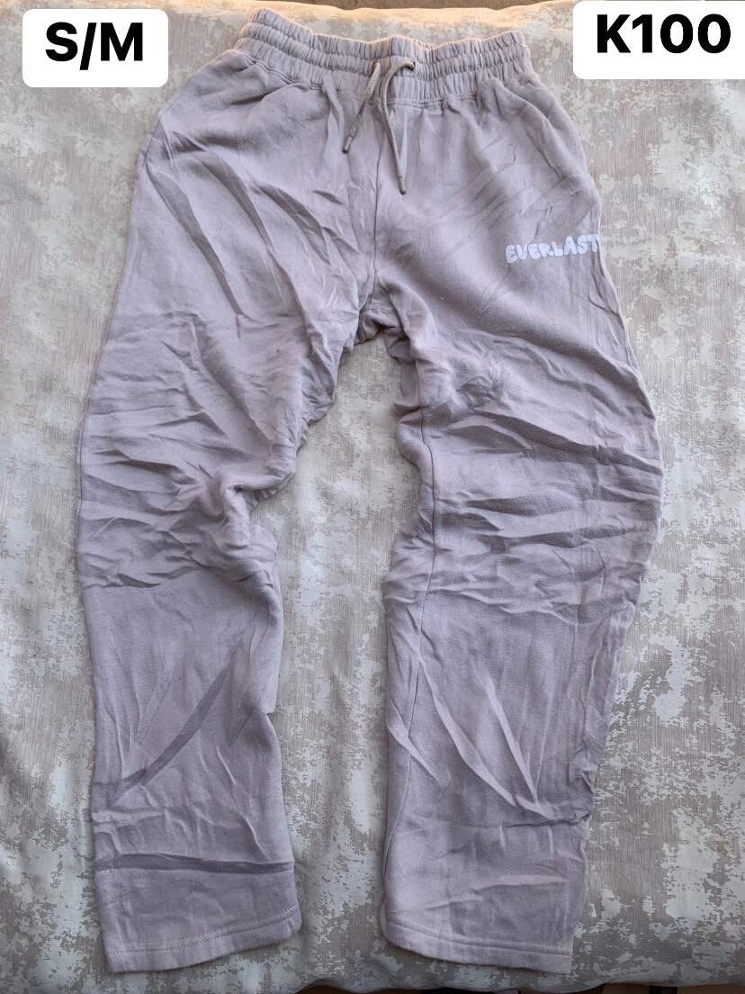 Sweatpants and bottoms