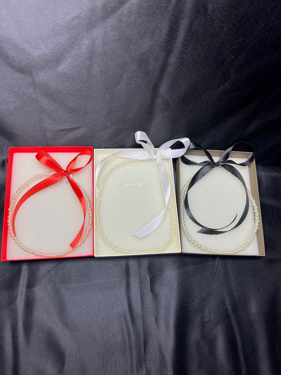 Vintage pearl necklace