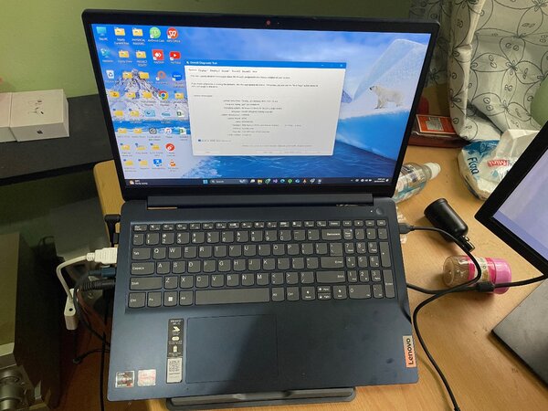 Lenovo ideapad 1