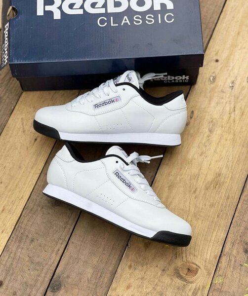 Reebok princess white and black