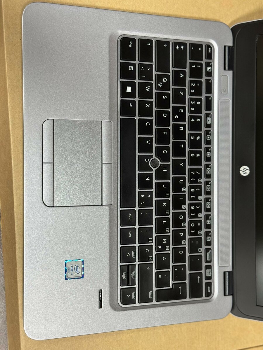 HP EliteBook Compact 14"