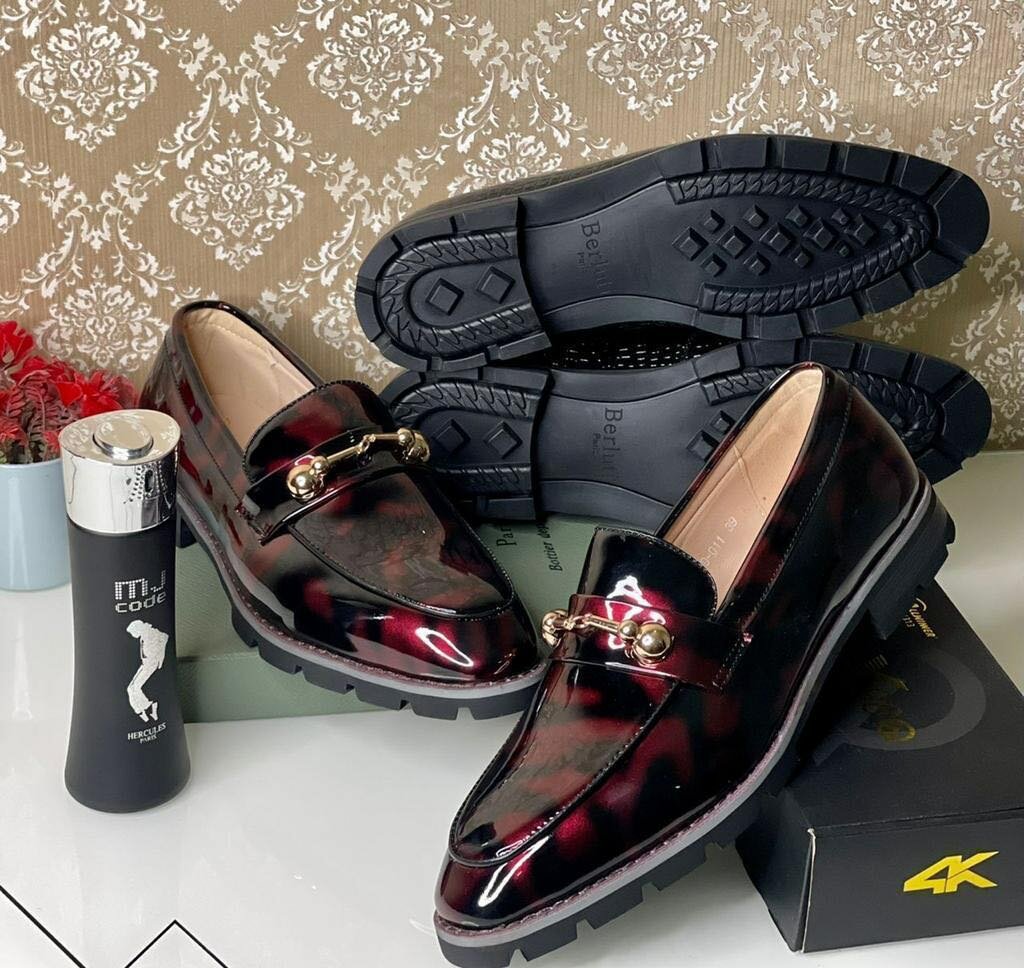 Soulier de classe disponible