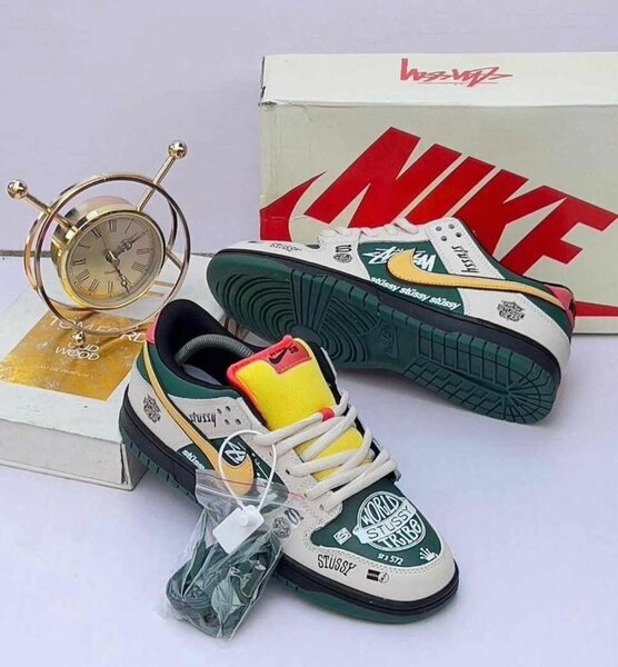 NIKE SB CLASSIC