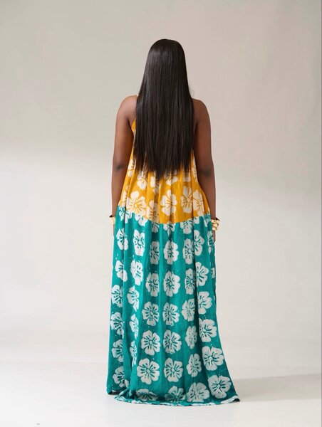 Robe longue fleurie tropicale