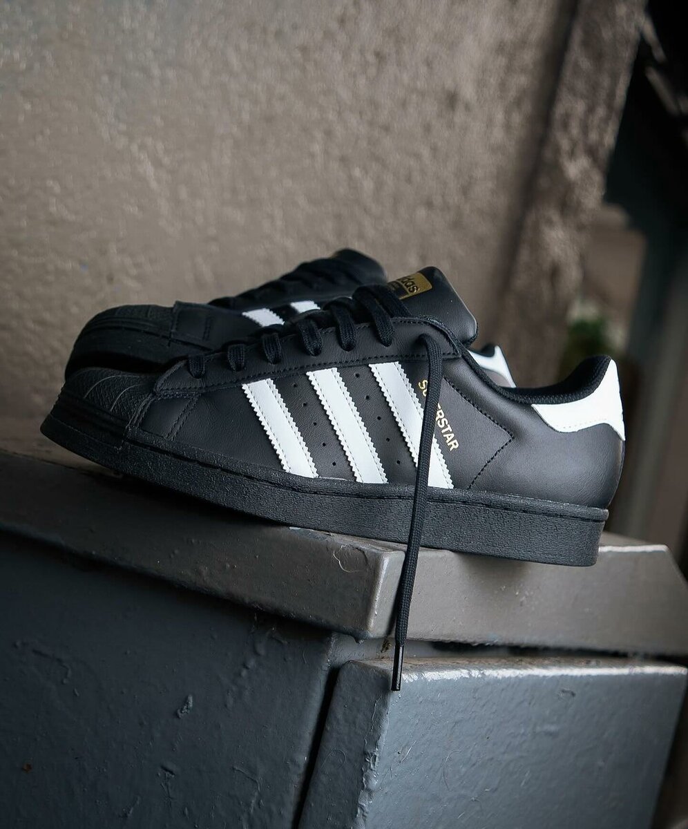 Adidas superstar