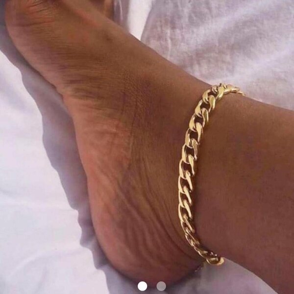 Sunbelle anklets