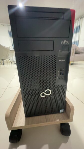 Unité centrale plus ecran