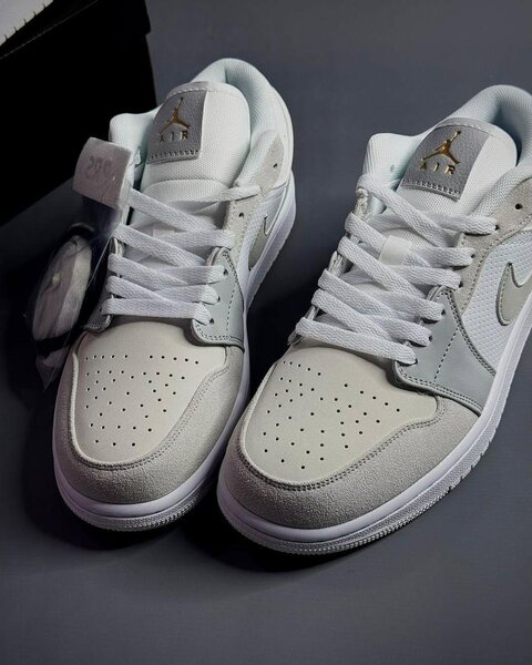 Baskets basses en cuir blanc