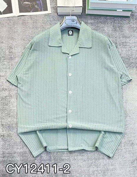 Chemise légère en maille