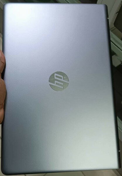 HP PAVILLON LAPTOP 15