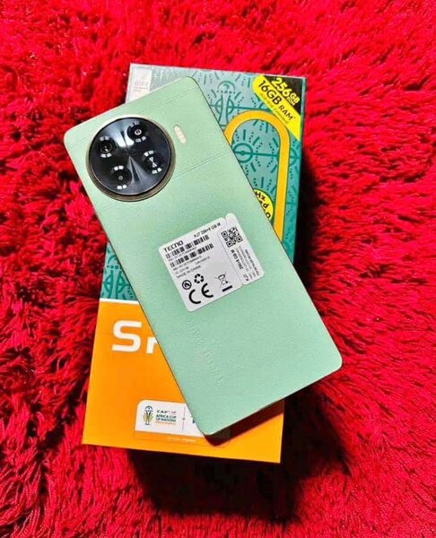 Smartphone Tecno 256 Go