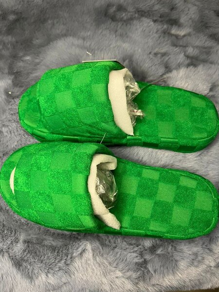 Pantoufles douillettes en velours