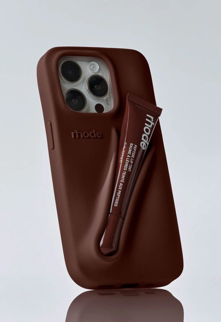 Coque iPhone avec baume à lèvres