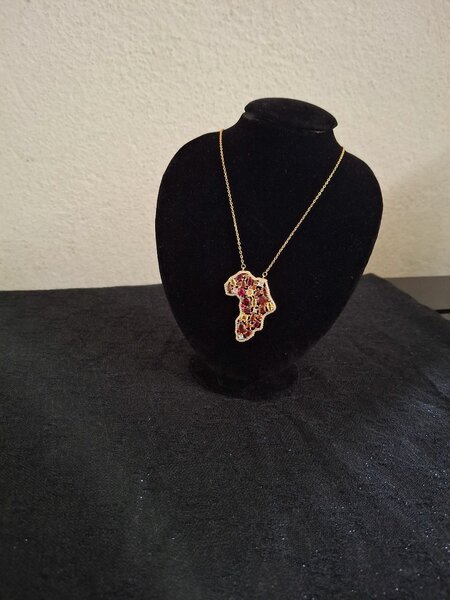 Collier Pendentif Élégant