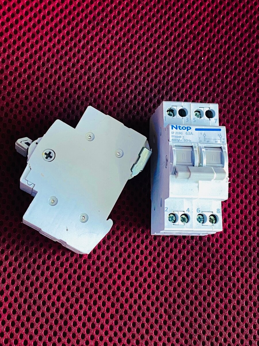 Change over switch double pole