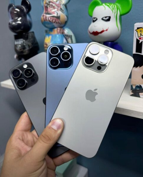 iPhone 16 1TB, iPhone 15 pro max 512g and  iPhone 13 128g