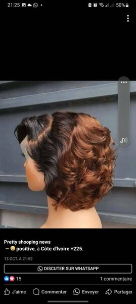 Perruque bouclée élégante