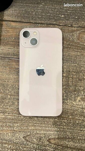 iPhone 13