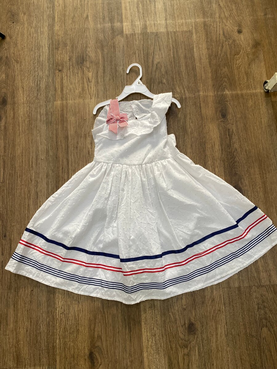 Robe d'été fille blanche