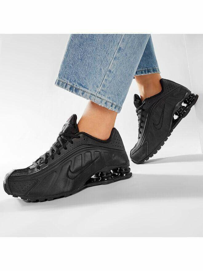 Baskets Nike Shox R4