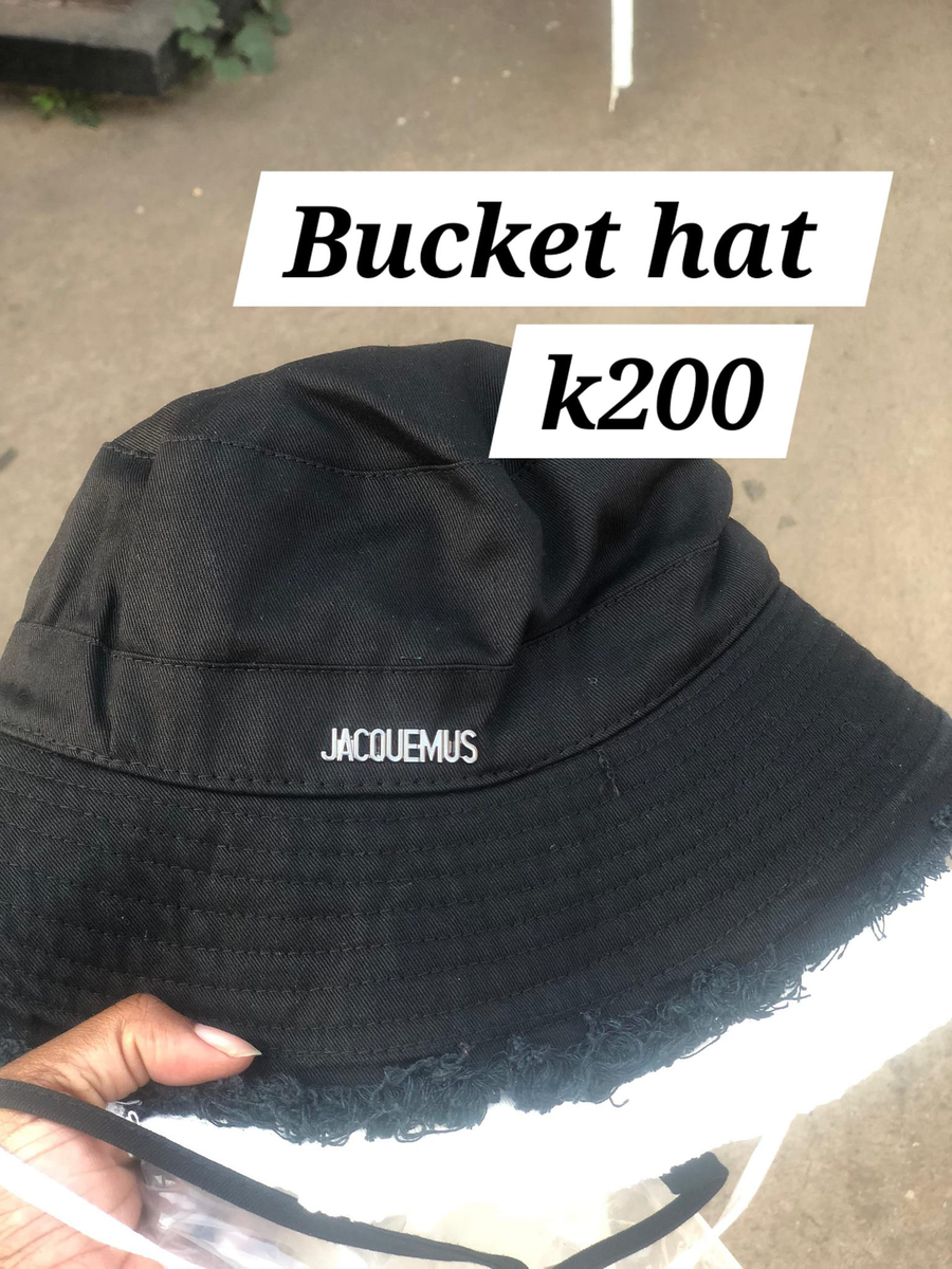 bucket hat