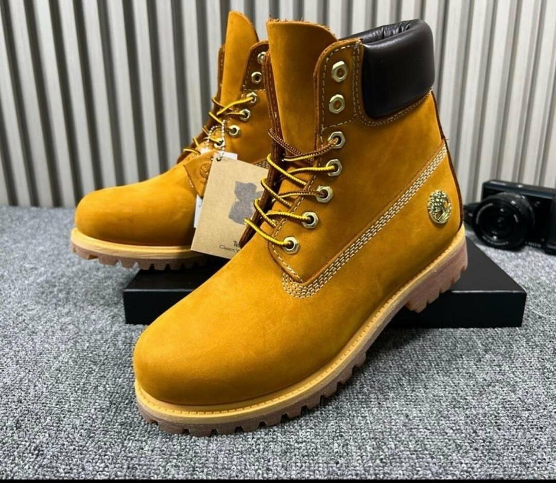 TIMBERLAND BOOT