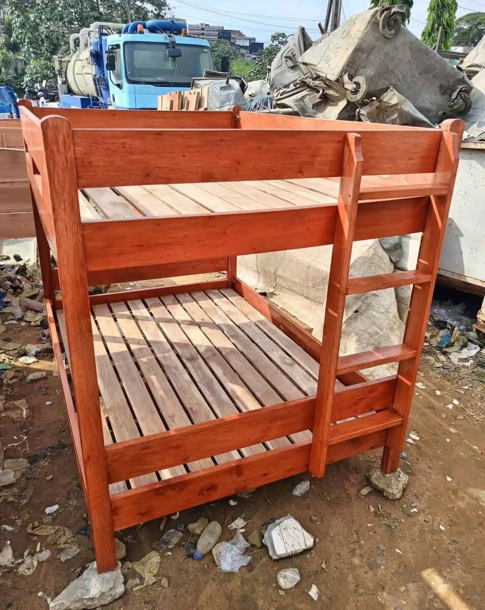 Lit superposé en bois massif