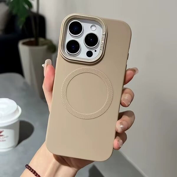 Coque MagSafe iPhone