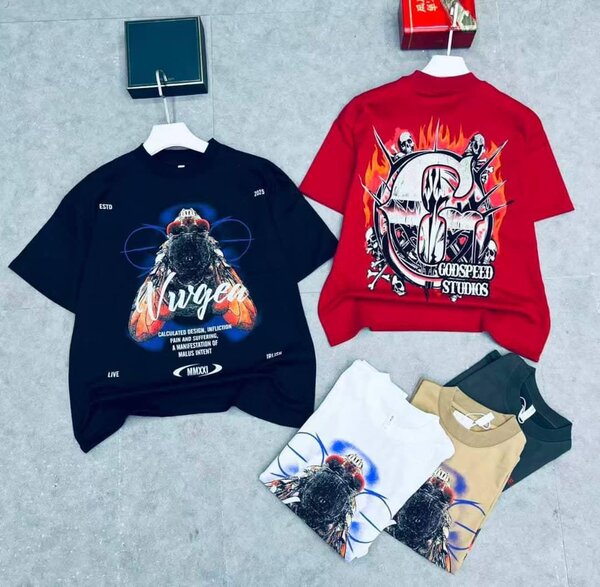 T-shirts graphiques tendance