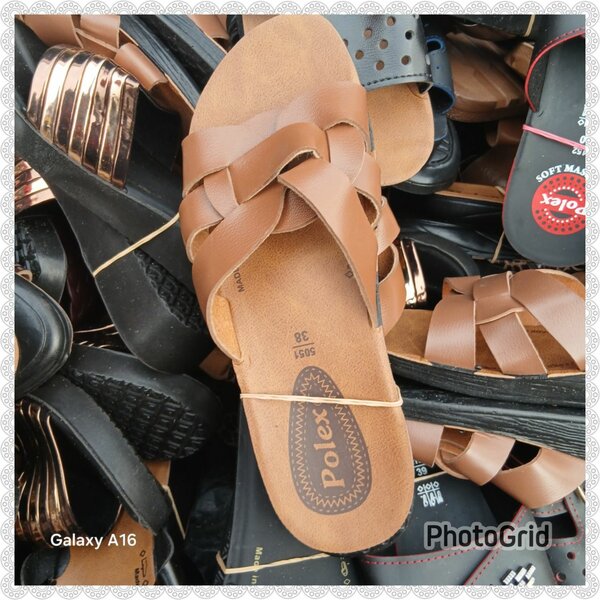 Sandales en cuir femme