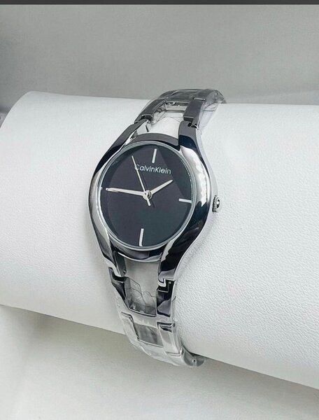 Montre Calvin Klein Élégante