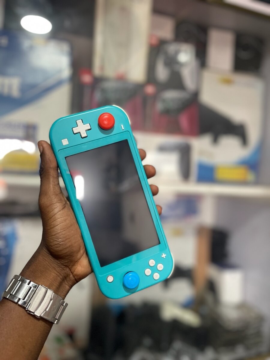 Nintendo Swicth Lite 14jeux