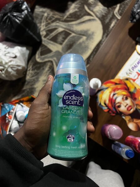 Senteur lessive granules parfumés