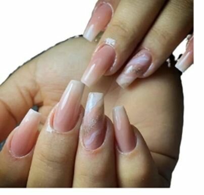 1 boîte de faux ongles