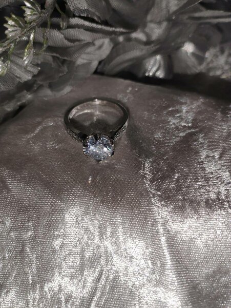 Luxury Round Cut Cubic Zirconia Ring Jewelry Gift