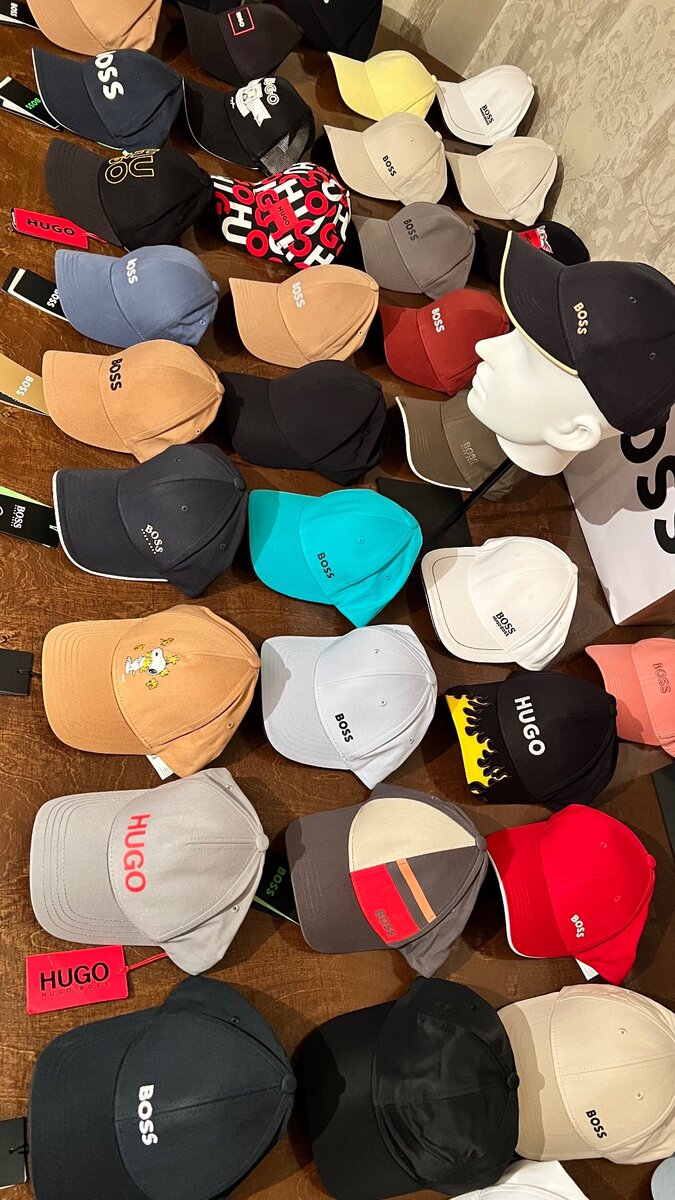 Кепка от фирмы Boss