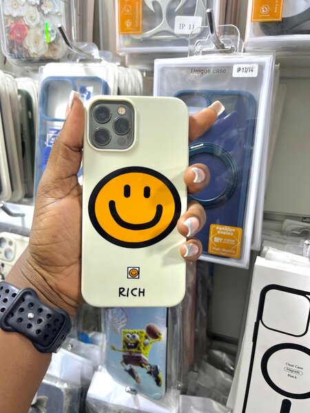 Smile Plastic Case