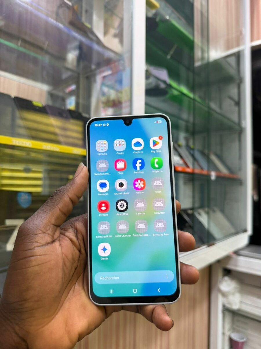 Samsung A16 256/ 8Giga ram