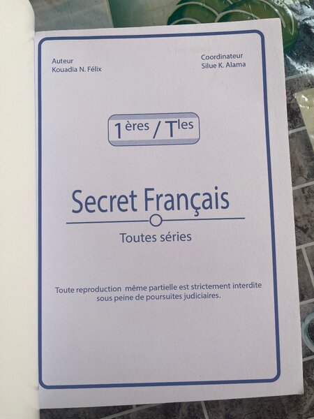Livre Secret Français 1ère Tle