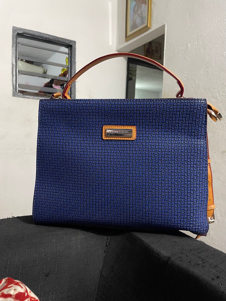 Sac à main élégante en cuir