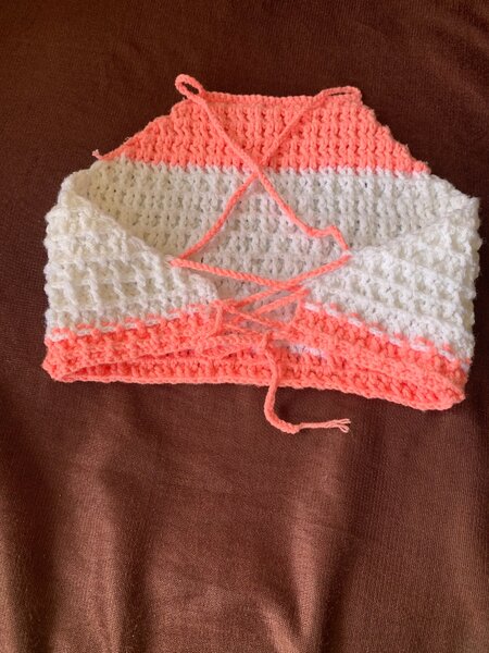 Top crochet bicolore mode