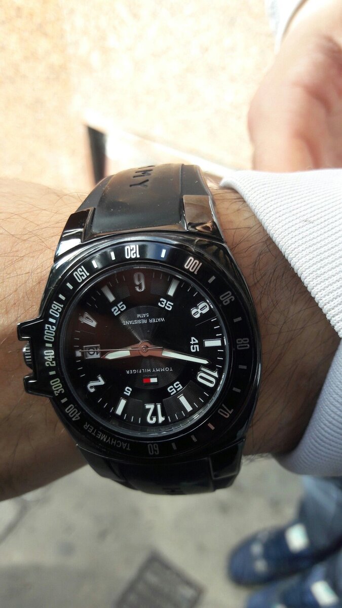 Montre homme élégante